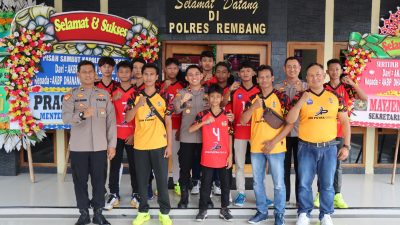 Wakapolres & Kabag Ren Polres Rembang Lepas Kontingen Tim Bola Voli “Bhayangkara Rembang” Berlaga di Kejurprov U-16 Jawa Tengah