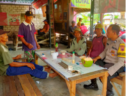 Sambang Serta Ngopi Bareng Warga, Bhabinkamtibmas Polsek Rembang Kota Serap Informasi Kamtibmas