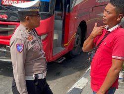 Sasar Awak Bus, Satlantas Polres Rembang Sosialisasi Safety Riding Dalam Rangka Ops Keselamatan Candi 2024