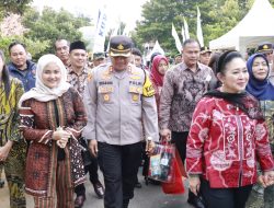 Kapolres Rembang Beserta Ibu Turut Dampingi Kunjungan Kerja Ketua Komisi IV DPR RI Ibu Titiek Soeharto di Rembang