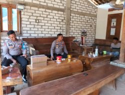 Jalin Komunikasi Dengan Tokoh Masyarakat, Kapolsek Kaliori & Anggota Cegah Gangguan Kamtibmas