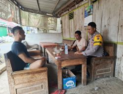 Ngopi Bareng Warga, Bhabinkamtibmas Polsek Gunem Ajak Jaga Kamtibmas Kondusif