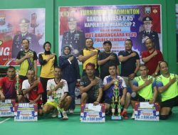 Tutup Turnamen Badminton Kapolres Cup II, Kapolres Rembang Apresiasi Partisipasi Semua Pihak