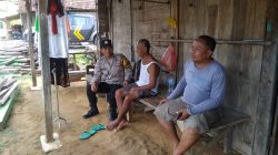 Bhabinkamtibmas Polsek Sumber Patroli Sambang Desa Binaan, Jalin Dialogis dengan Warga