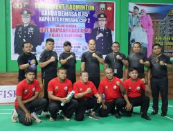 Semarak HUT Bhayangkara ke 79, Polres Rembang Gelar Turnamen Bulutangkis Ganda U-85 Bertajuk Kapolres Rembang Cup II