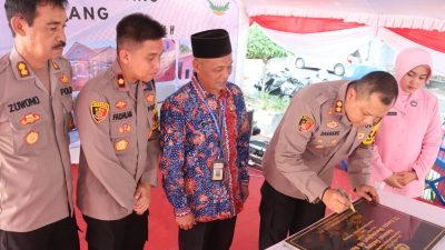 Peresmian Gedung TK Kemala Bhayangkari 48 Rembang oleh Kapolres dan Ibu Ketua Bhayangkari