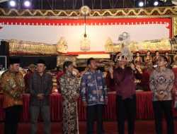 Semalam Polres Rembang Nanggap Wayang Kulit, Hadiah Dari Masyarakat Rembang Untuk HUT Bhayangkara ke-79