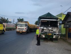 Dua Truk Terlibat Kecelakaan di Jalan Juwana – Batangan, Kerugian Capai Rp 15 Juta