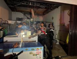 Polres Klaten Bergerak Cepat Bantu Warga Terdampak Angin Kencang