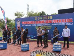 Gempur Cukai Ilegal! Kapolres turut Lakukan Pemusnahan Barang Ilegal Senilai Belasan Milyar Bersama Bea Cukai dan Pemkab Boyolali