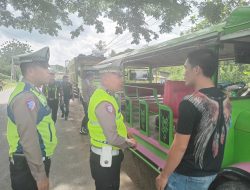 Utamakan Aman, Satlantas Polres Rembang Bina Pengemudi Kereta Kelinci