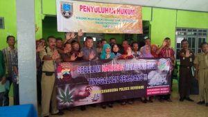 Kasat Resnarkoba Berikan Penyuluhan Hukum bersama Tim Penyuluh Kabupaten Rembang