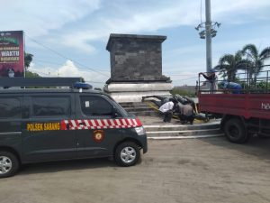 Polsek Sarang jaga Pemindahan Patung Diponegoro  ke Rembang