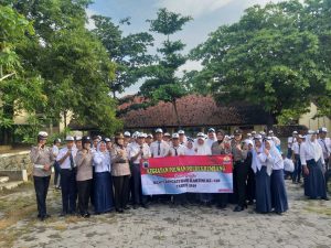 Polwan Polres Rembang Go To School Dalam Rangka Peringatan Hari Kartini Ke-140