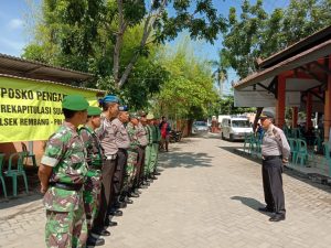 Kapolsek Kota Rembang Mengambil Apel Petugas Pengamanan PPK