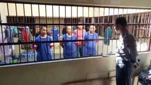 Kanit SPK 1 Polres Rembang Cek Kondisi Tahanan Dihari Libur