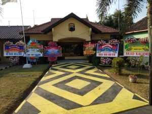 Polsek Kaliori Rembang Terima Karangan Bunga Ucapan Selamat HUT Bhayangkara ke-73