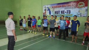 Pertandingan Badminton Meriahkan HUT Bhayangkara ke 73 di Polres Rembang