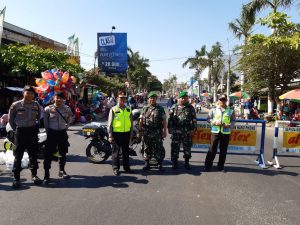 Polres Rembang  Kawal dan Amankan Karnaval Meriahkan HUT RI ke-74