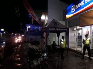 Antisipasi Pembobolan ATM, Polsek Sedan Rembang Laksanakan Blue Light Patrol