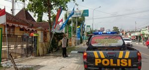 BLP Siang hari, Polsek Sulang Rembang sambangi Bank BKK