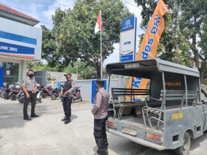 Anggota Polsek Sluke Rembang Laksanakan Patroli Perbankan