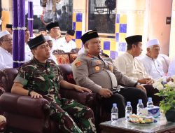 Kapolres Rembang Hadiri Haul Ke 53 KH. Baidhowi Di Lasem Rembang 