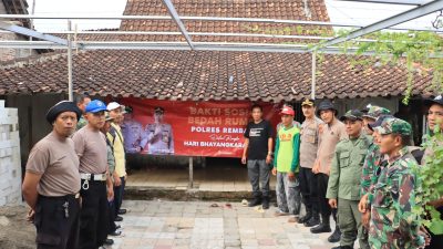 Bhakti Sosial Bedah Rumah Polres Rembang, Menyongsong HUT Bhayangkara Ke 77