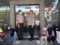Patroli Polsek Kragan Sambangi Bank BPD Jateng Himbau Satpam Selalu Waspada