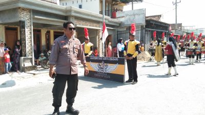 Perayaan HUT RI 78, Polsek Sumber Gelar Pam Karnaval di Kecamatan Sumber