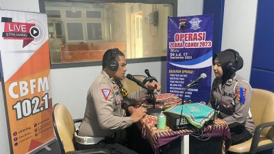 Upaya Tekan Angka Kecelakaan, Sat Lantas Polres Rembang Kembali Sosialisasi Ops Zebra Candi 2023 dari Siaran Radio CBFM