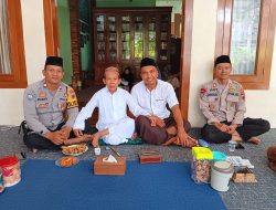 Sambangi Tokoh Agama, Kanit Binmas Polsek Rembang Kota Silaturahmi & Gelar Cooling System Dengan KH. Syarofudin