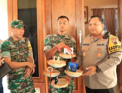 Bukti TNI-Polri di Rembang Solid, Dandim 0720/Rbg Beri Kejutan Kapolres Rembang di Hari Ulang Tahun ke 44