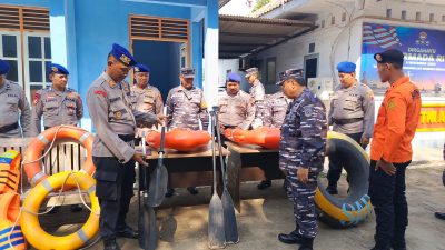Upaya Respon Cepat Bencana, Satpolairud Polres Rembang Gelar Apel Siaga Tim SAR dan Relawan SAR Arnavat