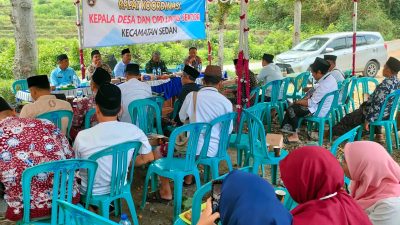 Kapolsek Sedan Hadiri Acara Rapat Koordinasi Kepala Desa & Lintas Sektoral Se Kecamatan Sedan