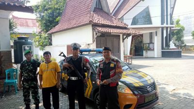 Unit Patroli Sat Samapta Polres Rembang Cek & Kontrol Personil Pengamanan Gereja