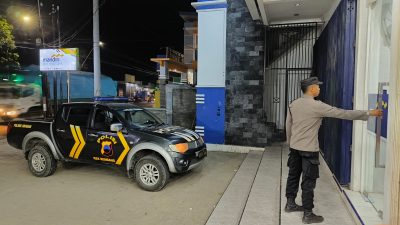 Patroli BLP Dinihari Jam Rawan, Polsek Kragan Sasar Bank Mandiri