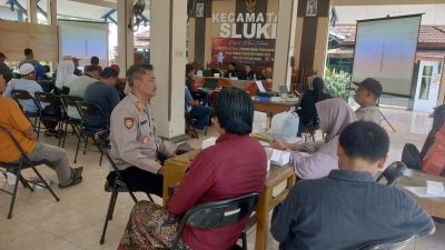 Kapolsek Sluke Pimpin Langsung Pengamanan Rekapitulasi Perolehan Suara di PPK Kecamatan Sluke