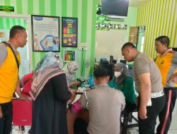 Sidokkes Polres Rembang Periksa Kesehatan Personel Pasca Pengamanan TPS di Ruang Dokkes Polres Rembang