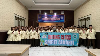 Satlantas Polres Rembang Gelar Dikmas Lantas Dalam Rangka Outing Class SMP IT Al Kahfi Rembang