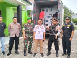 Polres Rembang Bersama Kodim 0720/Rbg Kawal Ketat Distribusi Logistik Pilkada 2024 Dari PPK Ke Gudang KPU