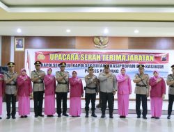 Kapolres Rembang Pimpin Serah Terima Jabatan Kapolsek Bulu & Sulang Serta Kasi Propam & Hukum