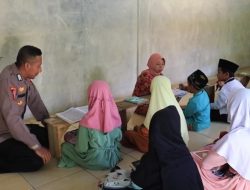 Rela Sisihkan Gaji, Bripka Hamam Di Pekalongan Bantu Guru Ngaji, Tunanetra, Lansia, dan Anak Yatim