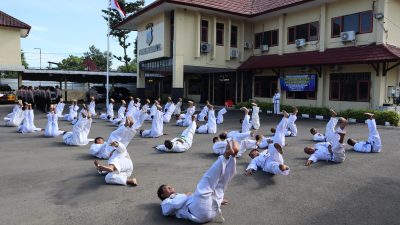 49 Anggota Polres Rembang Ikuti Ujian Beladiri Polri Dalam Rangka UKP TMT 1 Juli 2025