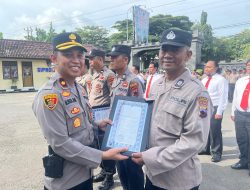 Aksi Teladan Aiptu Suwarjo 15 Tahun Jadi Marbot Masjid, Di Hadiahi Reward Oleh Kapolres Rembang