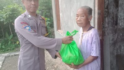 Ramadhan Hari Ke 17, Polsek Sale Turut Gelar Baksos Presisi Untuk Warga Masyarakat Membutuhkan