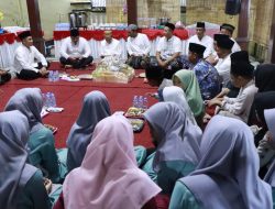 Merajut Kebersamaan & Bagi Kebahagiaan, Kapolres Rembang Gelar Buka Bersama & Santunan Bersama Anak Yatim