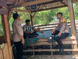Blusukan Tatap Muka Dengan Warga, Bhabinkamtibmas Polsek Pancur Sosialisasikan Anti Premanisme