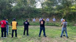 Tim Resmob Satreskrim Polres Rembang Gelar Latihan Menembak Tingkatkan Kemampuan Personel