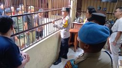 Piket Pawas dan Anggota Polres Rembang Laksanakan Pengecekan Tahanan